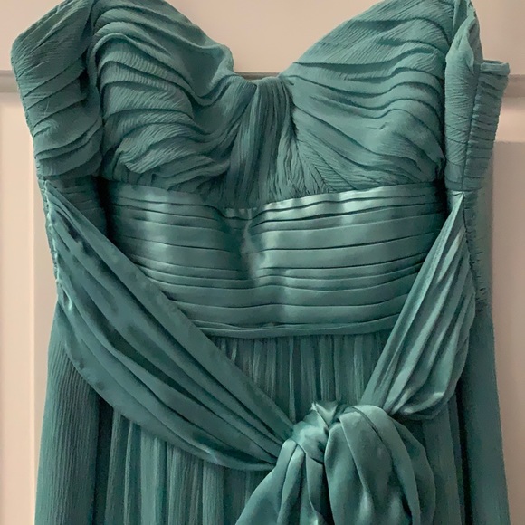 BCBGMAXAZRIA woven dress chiffon NWT size 6 color canton - Picture 1 of 12